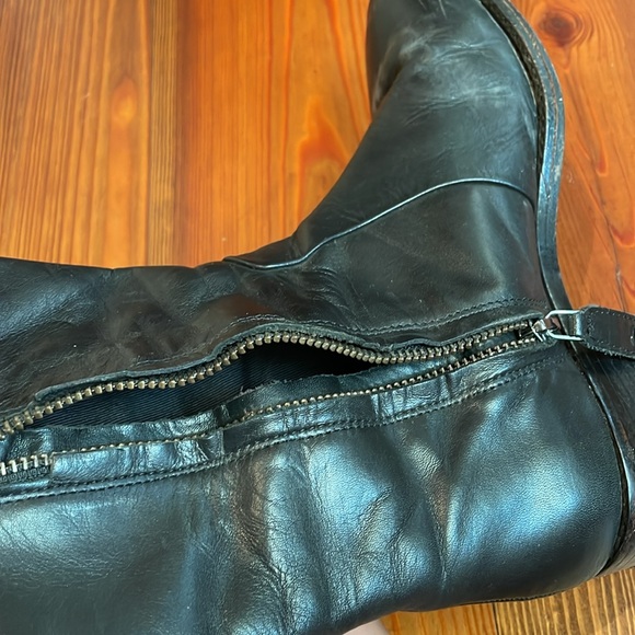 Black leather over the knee boots | size 6 - Picture 7 of 9